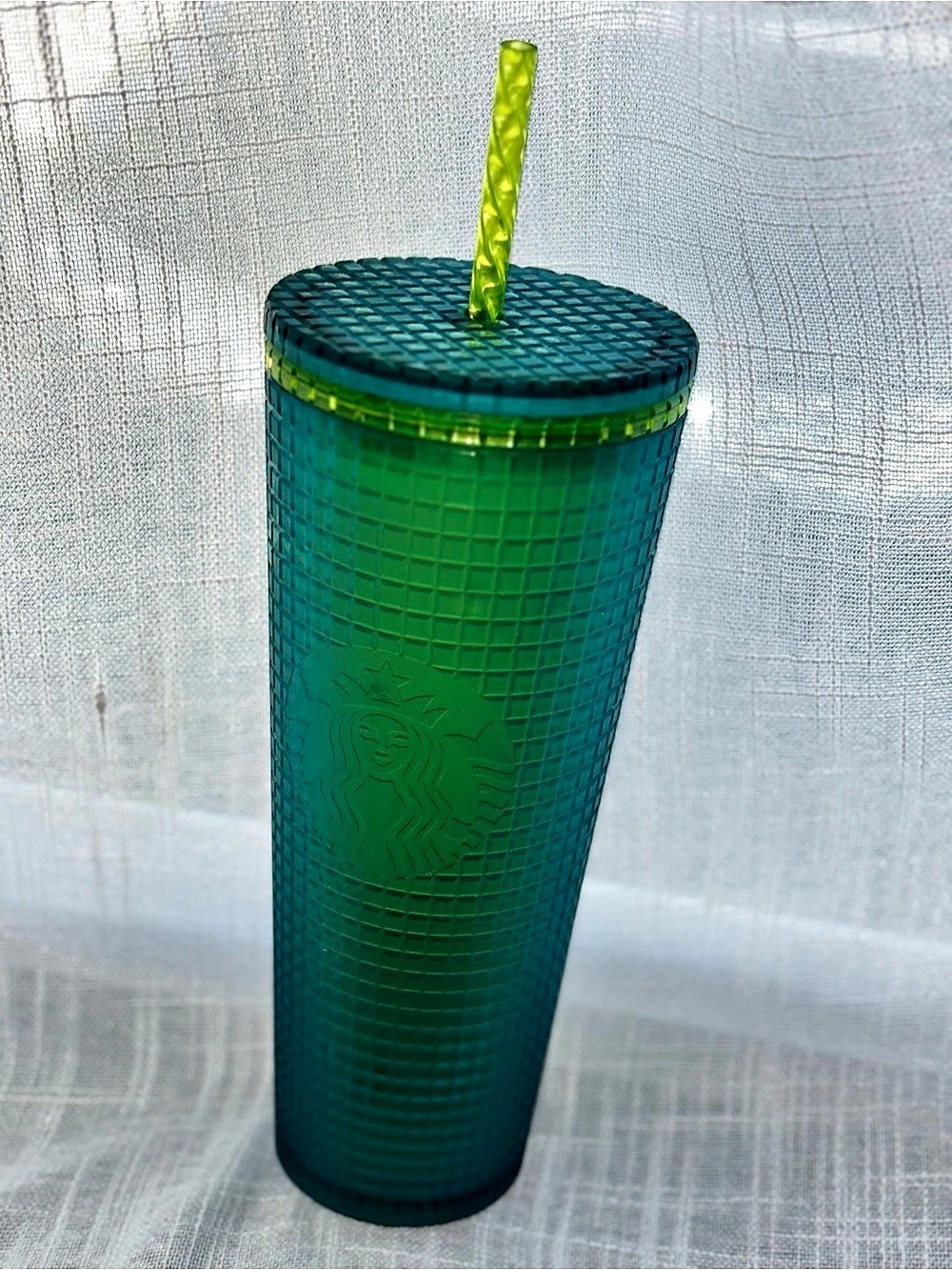 Starbucks Green Rainforest Grid Venti Cold Cup Tumbler Green